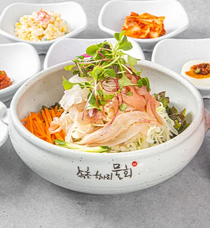 什锦生鱼盖饭 — Sokcho Hangari Mulhoe