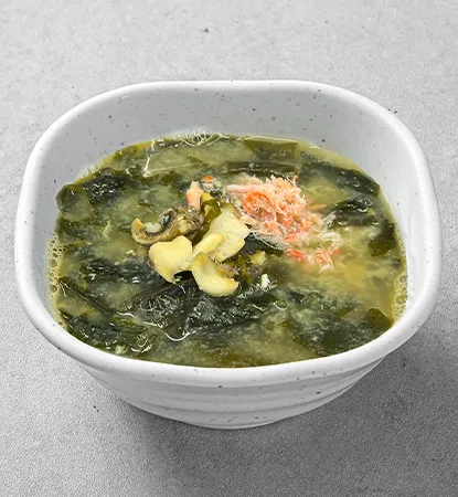 蟹黄鲍鱼海带汤 — Sokcho Hangari Mulhoe, Sokcho, Korea