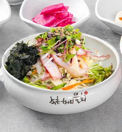 章鱼拌饭 — Sokcho Hangari Mulhoe, Sokcho, Korea